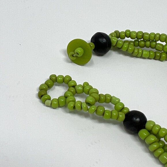 Vintage Green Acrylic and Black Wood Beads Jewelry 9 in. Necklace Earrings Set - Picture 14 of 14